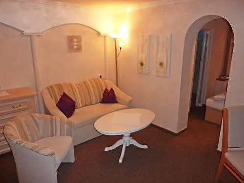 Cafe-pension Erika Pensjonat 3*