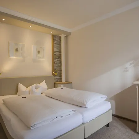 Pensionat Café-pension Erika 3*