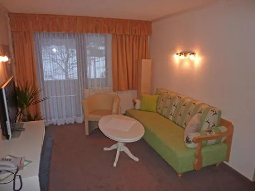 Cafe-pension Erika ペルティサウ