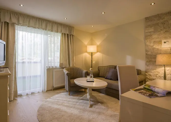 Cafe-pension Erika بيت ضيافة بيرتيساو