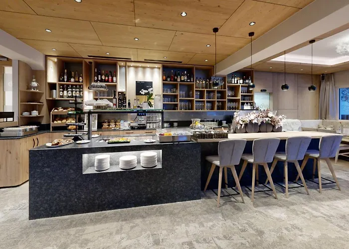 ゲストハウス Cafe-pension Erika ペルティサウ